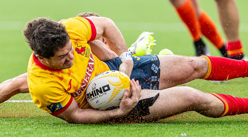 Ballon de rugby RHINO lors d'un match de Rugby Europe