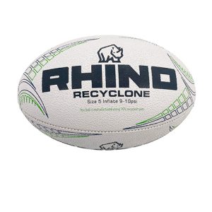 Grip 3D du ballon rugby RECYCLONE pour une adhérence optimale pendant l’entraînement
